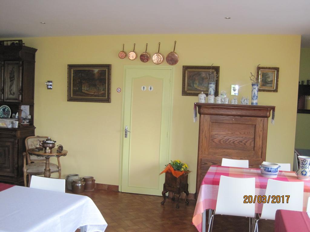 Hotel Le Commerce Neuville  Eksteriør billede